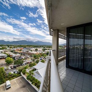 Rydges Esplanade Resort Cairns